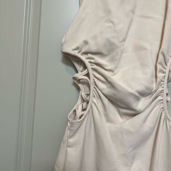 Zara Cut Out Dress - Picture 3 of 6